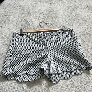 Saint tropez scalloped shorts